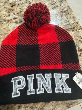 PINK Victoria's Secret Red & Black Plaid Pom Pom Knit Beanie